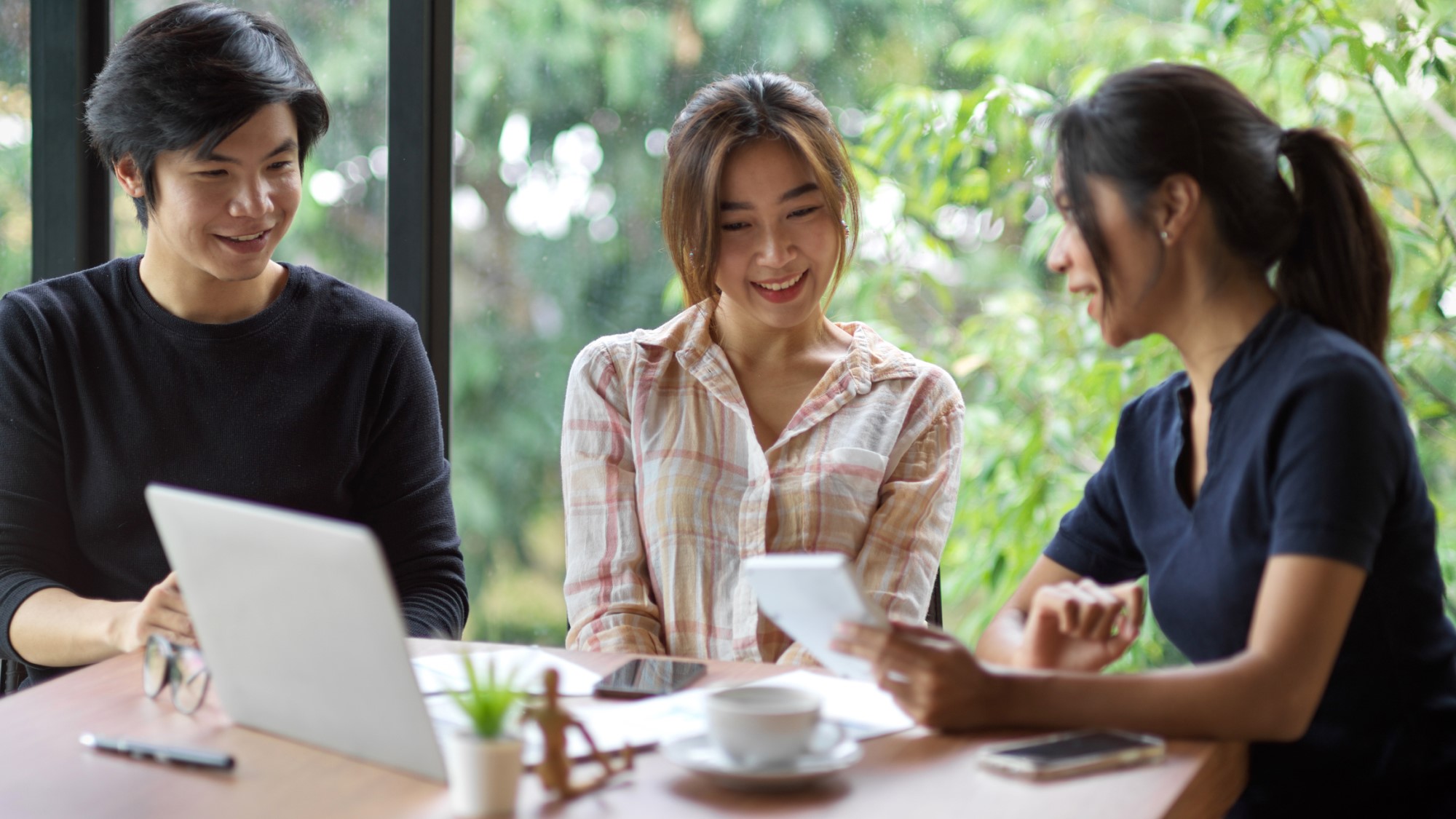 Breakthroughs in generative AI opened the door to a greater recognition of using technology to improve and enhance the impact of NGOs in helping the world’s most vulnerable communities. Photo credit: iStock/BongkarnThanyakij.