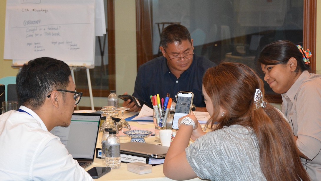 Participants of the Phuket training.