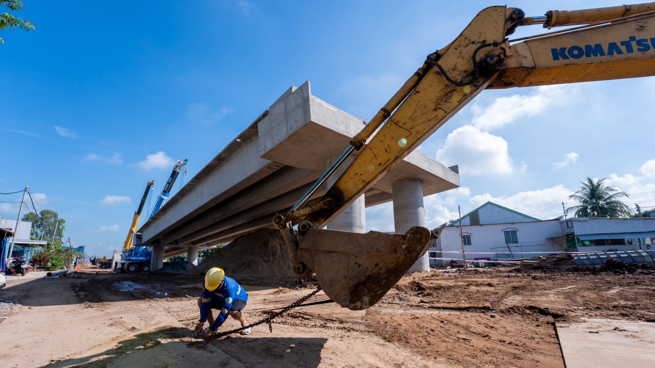 It is common for disputes to cause delays or disruptions to infrastructure development, especially when there is disagreement on key issues. Photo credit: ADB.