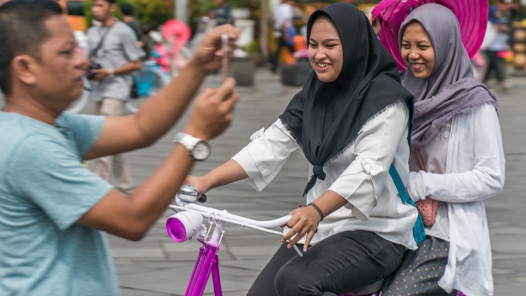 Public awareness of climate change is low within Indonesia, but public education could help turn the tide of understanding, especially around the benefits of transitioning to clean energy. Photo credit: ADB.