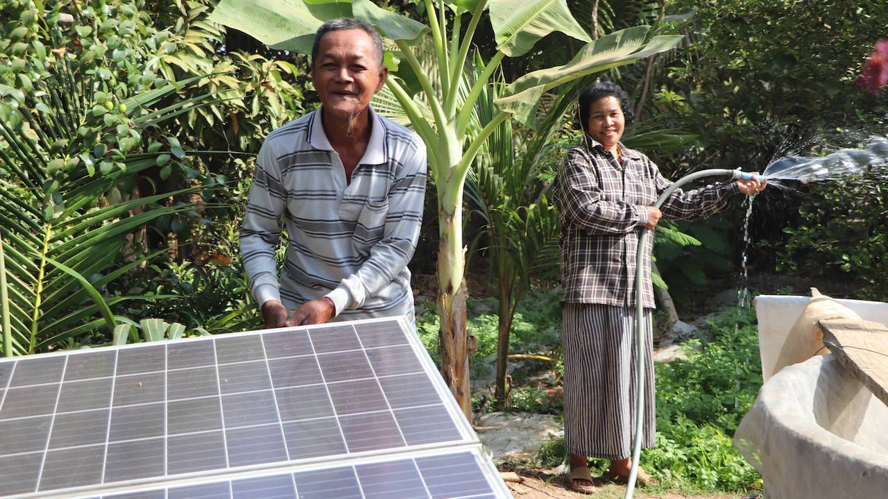 There is a wide variety of technologies powered by solar that can be used to improve productivity in agriculture, aquaculture, and fisheries. Photo credit: Choun Sotheavuth, PIN Cambodia.