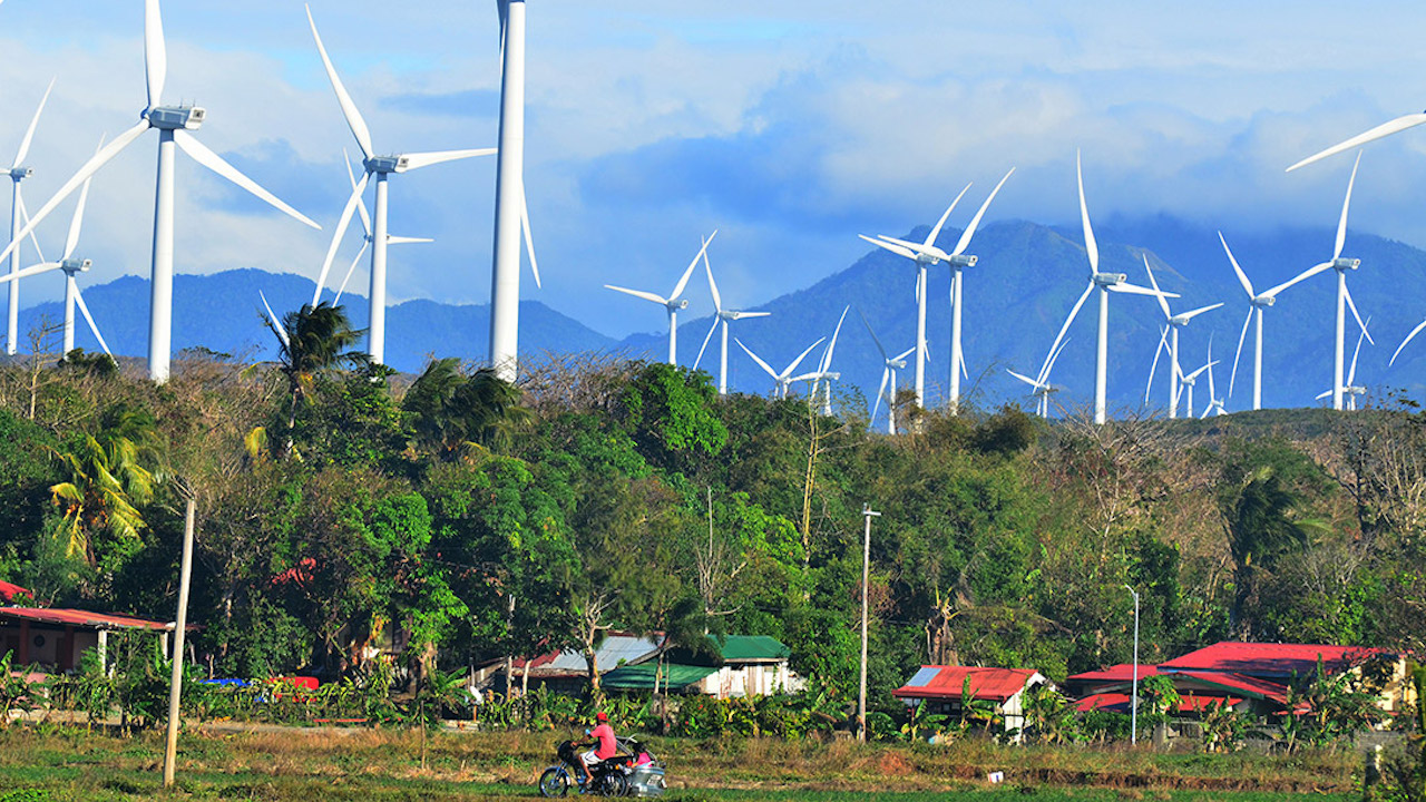 Climate Bonds Initiative considers the Philippines as a leader in green finance in Southeast Asia because of a growing portfolio of green bonds and infrastructure. Photo credit: ADB.