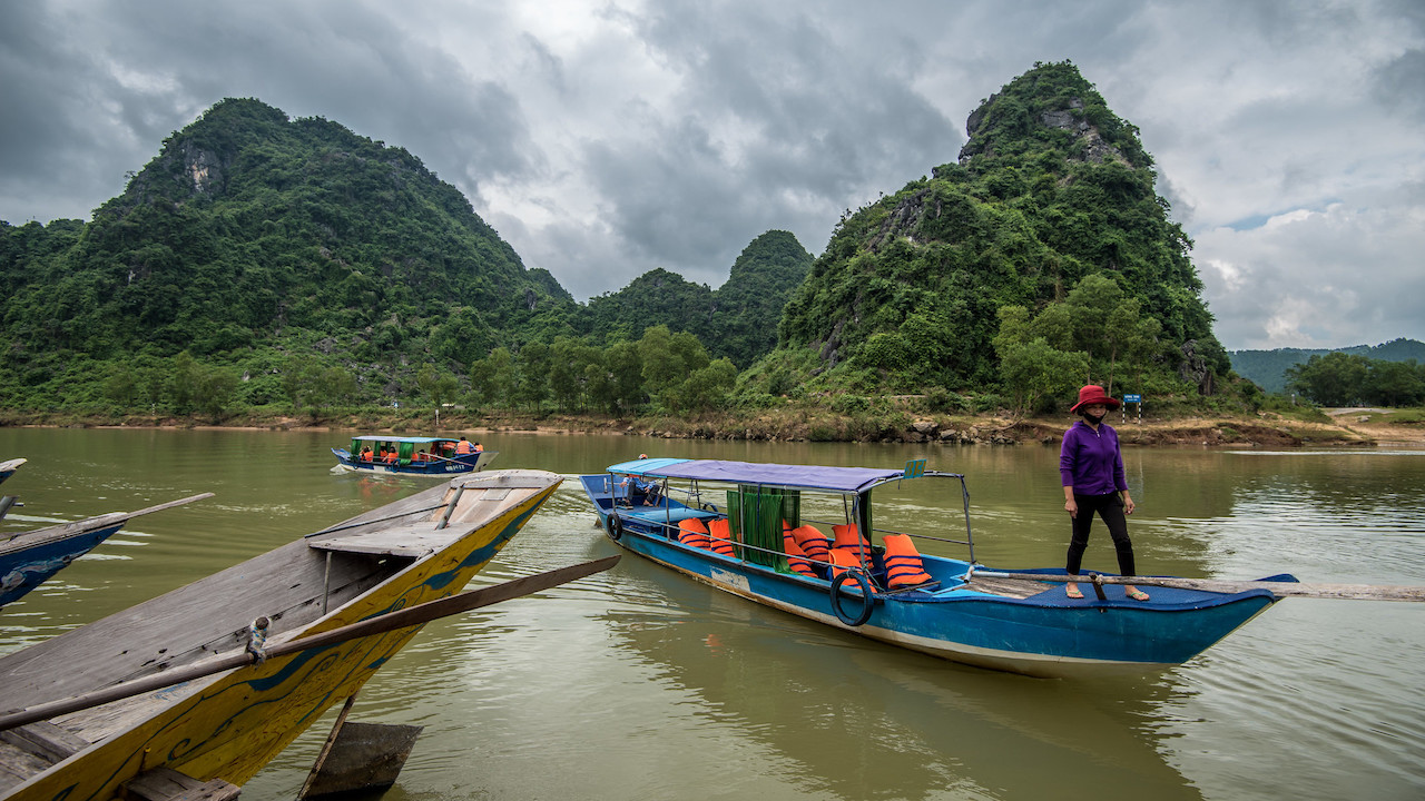 In a meeting in April, ASEAN tourism ministers affirmed that digital technology can transform the tourism sector by making travelers’ journeys more seamless and memorable. Photo credit: ADB.