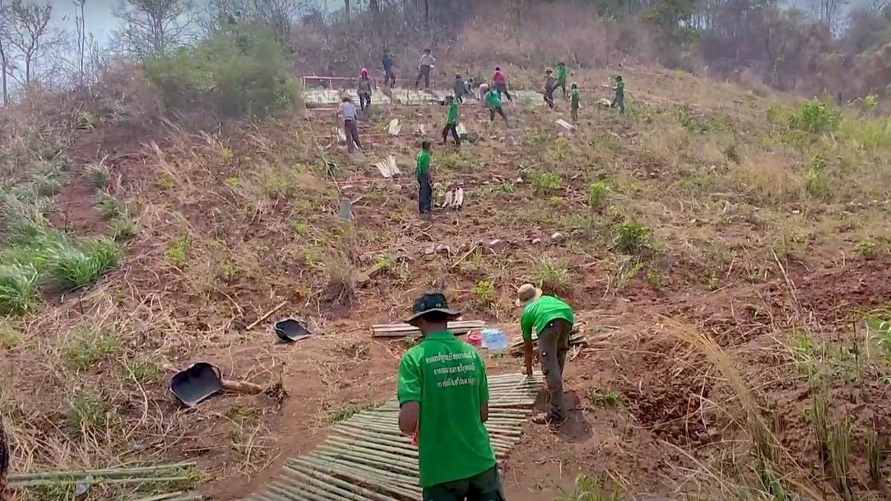 Farmers and stakeholders were trained on restoration techniques, erosion control, and ecological agricultural practices. Photo credit: ADB.