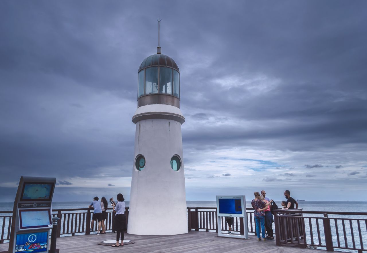 Busan is one of the pilot smart cities in the Republic of Korea that is integrating smart tourism services in urban planning. Photo credit: iStock/Anney Lier.