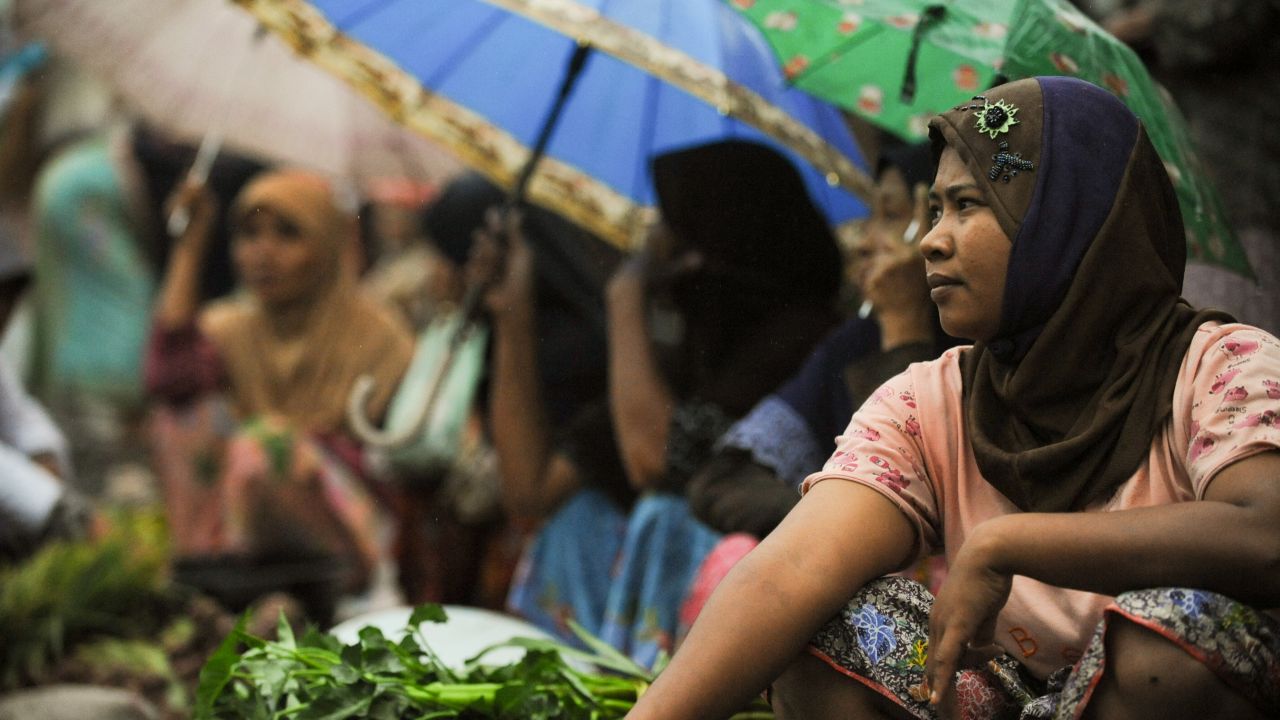 Evolving social, economic, health, and climate-related risks are increasing the urgency of building social protection systems that are more inclusive, adaptive, and resilient. Photo credit: ADB.
