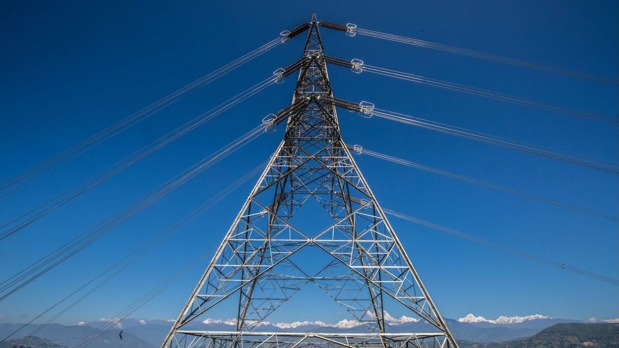 According to the International Energy Agency, the region needs $27 billion between 2025 and 2040 to build interconnectors—transmission lines that link power systems, often across borders—to realize the ambitions of the APG. Photo credit: ADB.
