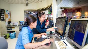 In Thailand, women accounted for 60% of all job losses, including 90% in manufacturing. Photo credit: ADB.