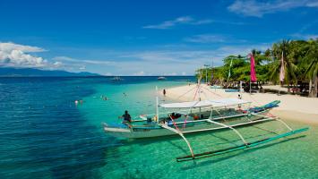 Coastal and marine tourism provides millions of livelihoods. Photo credit: ADB.