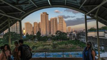 The ASEAN Catalytic Green Finance Facility is supporting the recently approved sustainable transport project EDSA Greenways in the Philippines. Photo credit: ADB.