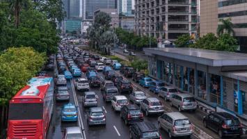 Cities that have joined the initiative are looking at smart, low-carbon solutions, such as shifting to electric vehicles to improve urban mobility and reduce carbon emissions. Photo credit: ADB.