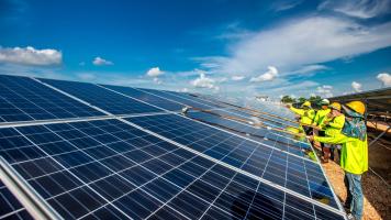 In Southeast Asia, low-carbon mobility and clean power have the potential to contribute up to $100 billion in revenues by 2030. Photo credit: ADB.