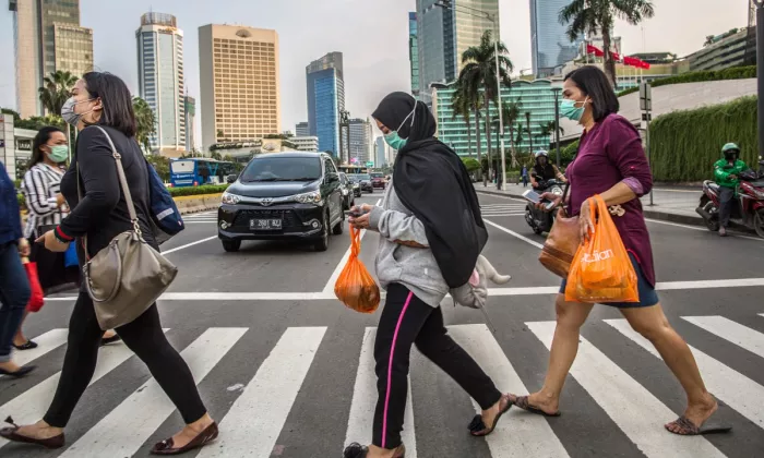 The pandemic has erased 9.3 million jobs and pushed 4.7 million people in Southeast Asia into extreme poverty. Photo credit: ADB.