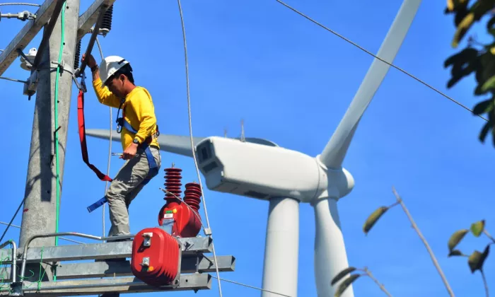 By 2030, the region’s green economy will contribute $1 trillion in economic opportunities, and potentially contribute 6%–8% growth in GDP from new growth areas. Photo credit: ADB.