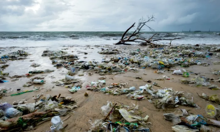 Bali's beach marred by garbage. Photo credit: iStock/Koldunov.