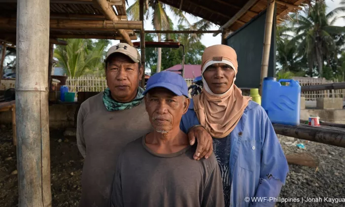 In 2020, the yellowfin tuna handline fishermen of the Mindoro Strait and the Lagonoy Gulf, along with processors who supported their cause, established the Philippine Tuna Handline Partnership—a coalition that serves as a client group providing them access to local and international markets, and through which they can strive to earn an eco-label certification. Photo credit: Courtesy of WWF-Philippines.