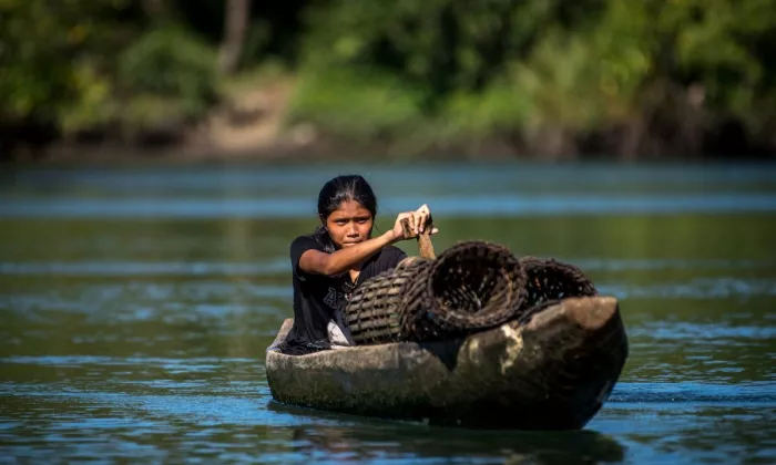 About 60% of Filipinos rely on the ocean for food and livelihood. Photo credit: ADB.