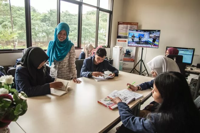 Polytechnics Education Development Project in Indonesia. Photo credit: ADB.