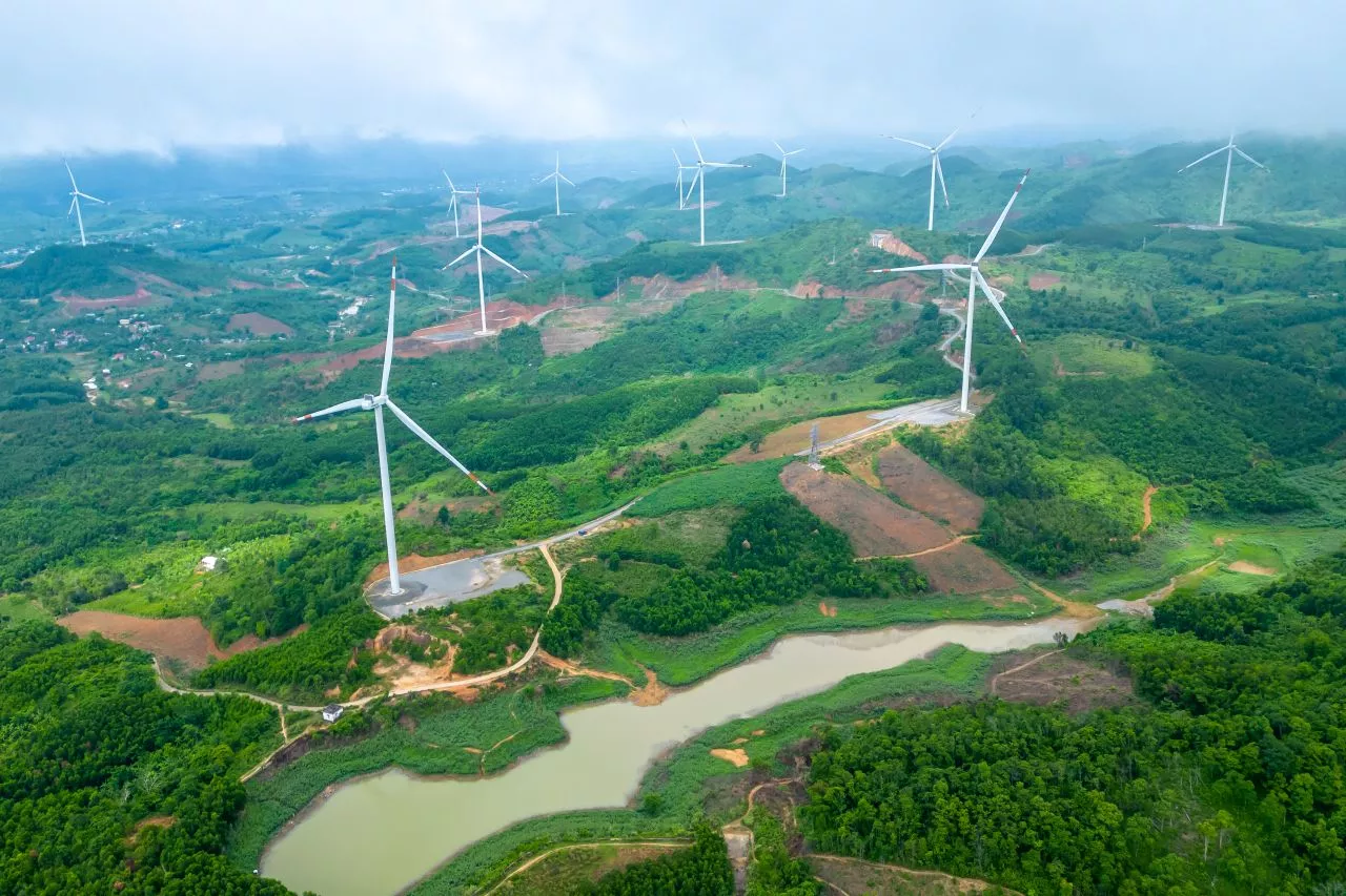 Lotus wind farm in Viet Nam. Photo credit: ADB.