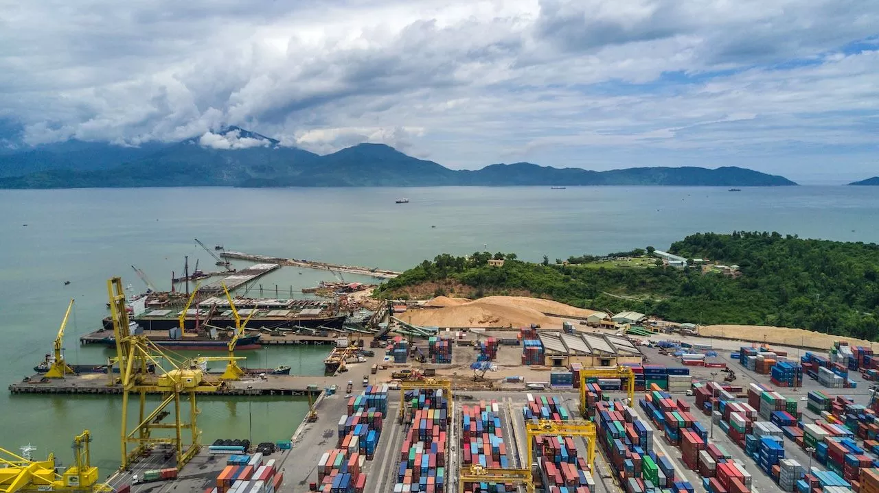 A container port in Southeast Asia. Photo credit: ADB.
